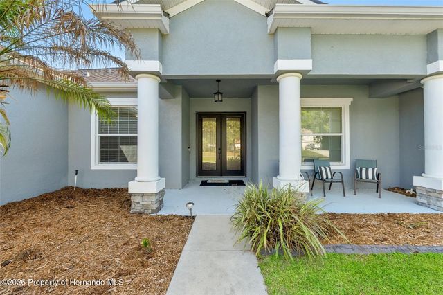 2111 Maximilian Avenue, Spring Hill, FL 34609