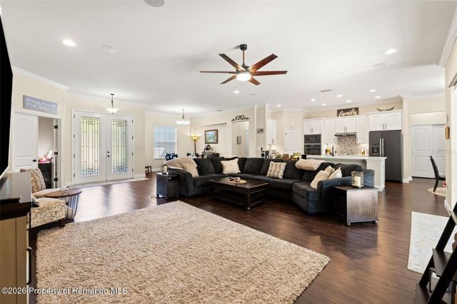 2111 Maximilian Avenue, Spring Hill, FL 34609