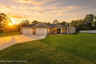 2111 Maximilian Avenue, Spring Hill, FL 34609