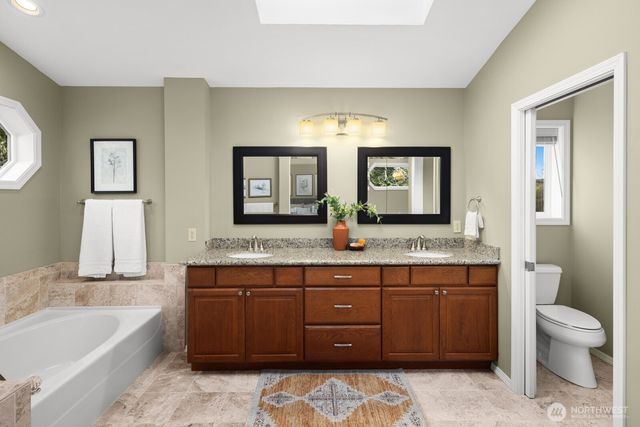 16708 5th Avenue NE, Shoreline, WA 98155