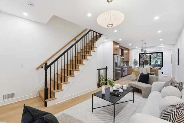 207 4TH ST, Jc, Downtown, NJ 07302