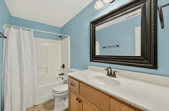 3799 Odyssey Drive SW, Rochester, MN 55902