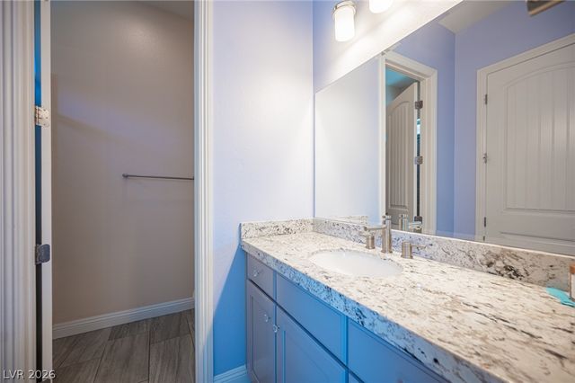 10300 Mystic Ledge Court, Las Vegas, NV 89149