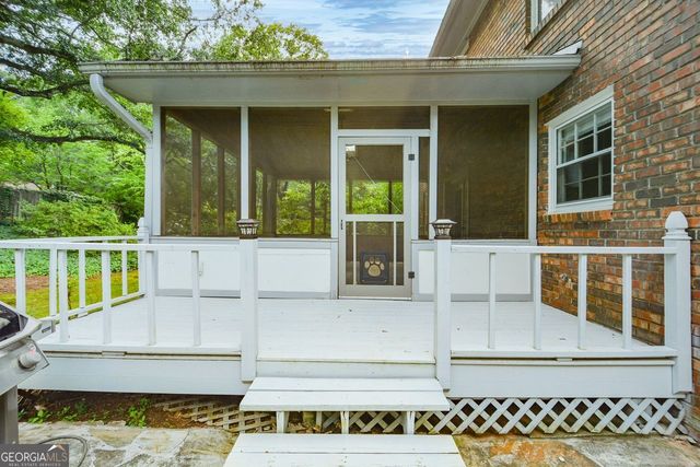 435 Stonebridge Drive, Roswell, GA 30075