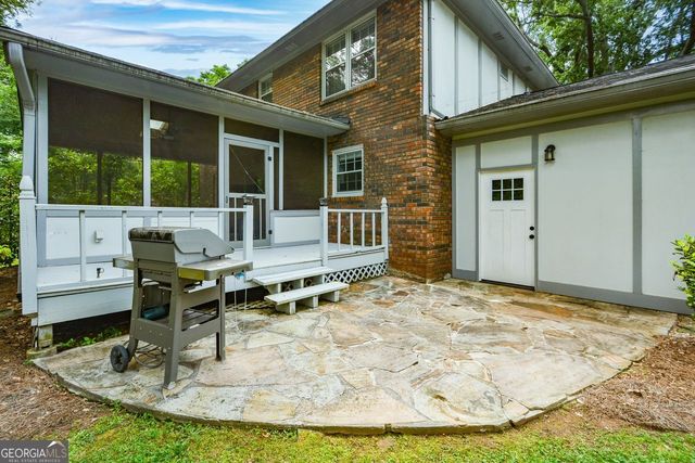 435 Stonebridge Drive, Roswell, GA 30075