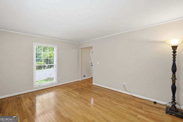 435 Stonebridge Drive, Roswell, GA 30075