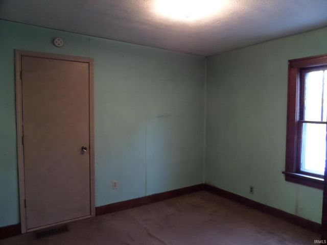 2702 S Meridian Street, Marion, IN 46953