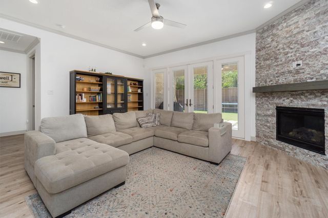 2572 Ravenna Court, Friendswood, TX 77546