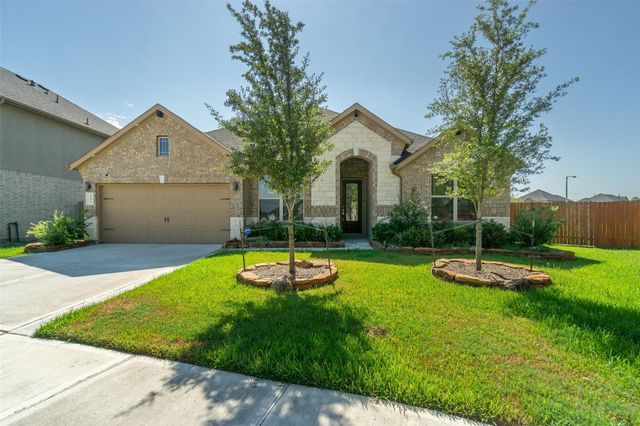 2572 Ravenna Court, Friendswood, TX 77546