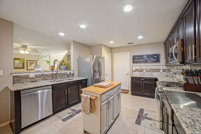 11711 DEER ML, San Antonio, TX 78254