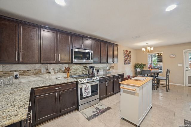 11711 DEER ML, San Antonio, TX 78254