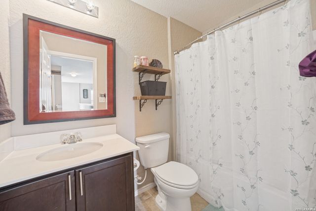11711 DEER ML, San Antonio, TX 78254