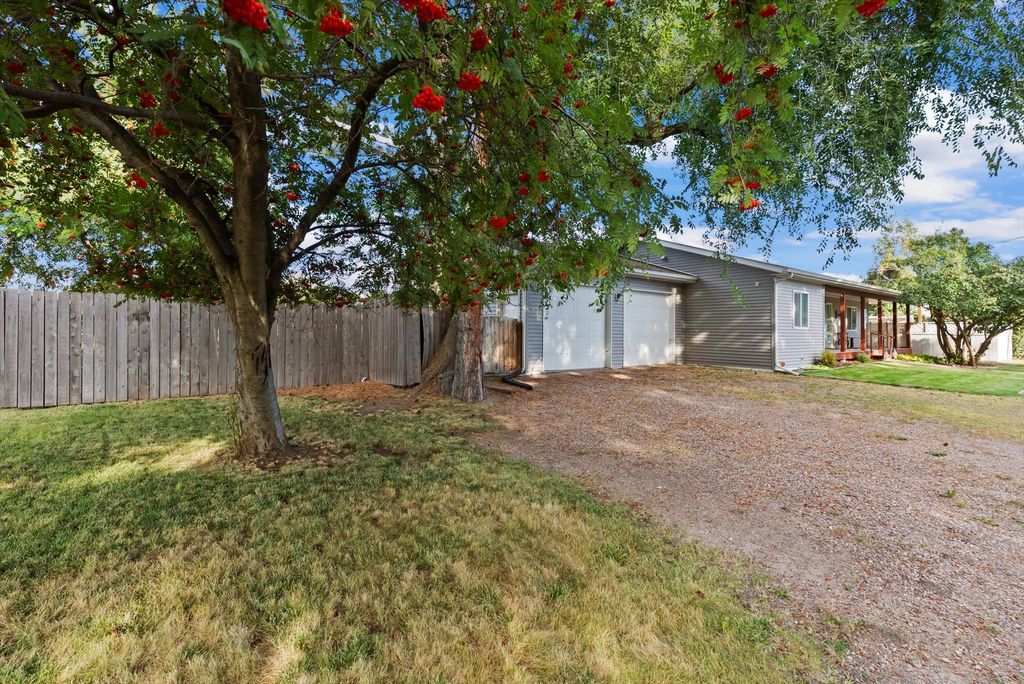 608 6th Street E, Polson, MT 59860 photo 5