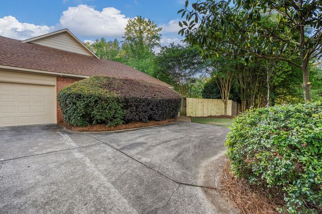 6320 Brookstone Boulevard, Columbus, GA 31904