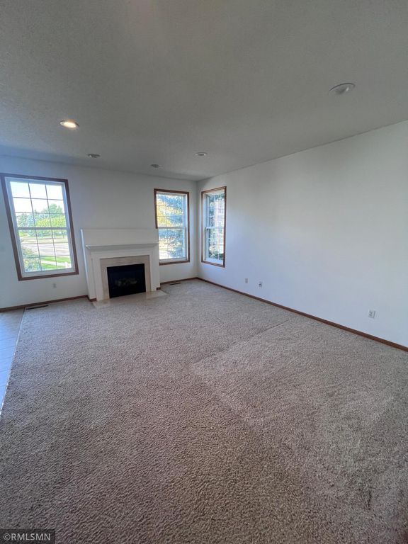 15715 Fox Circle, Apple Valley, MN 55124 — photo 5