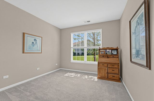 211 Honors Drive, Shorewood, IL 60404