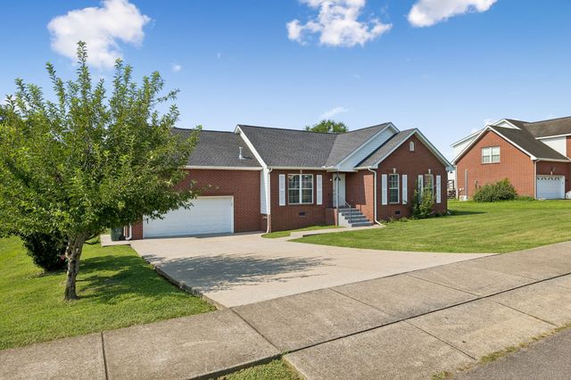 1014 Kiser Ave, Hendersonville, TN 37075