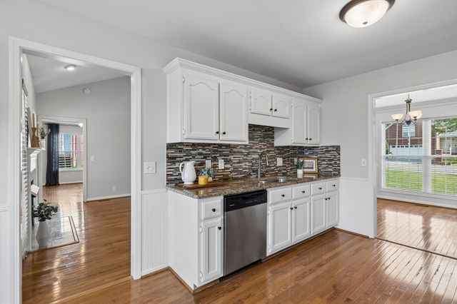 1014 Kiser Ave, Hendersonville, TN 37075