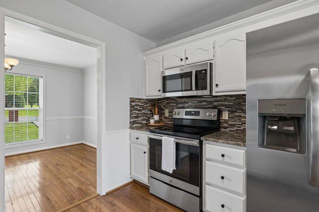 1014 Kiser Ave, Hendersonville, TN 37075