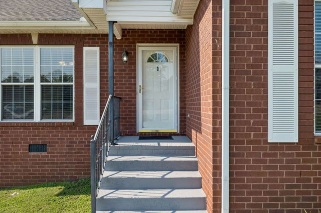 1014 Kiser Ave, Hendersonville, TN 37075