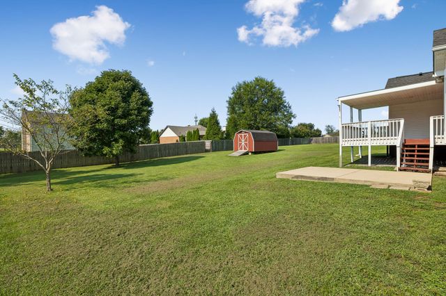 1014 Kiser Ave, Hendersonville, TN 37075