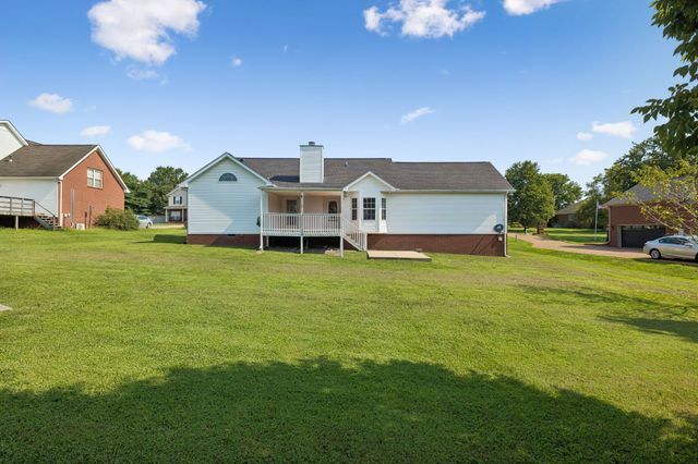 1014 Kiser Ave, Hendersonville, TN 37075