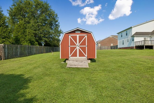 1014 Kiser Ave, Hendersonville, TN 37075