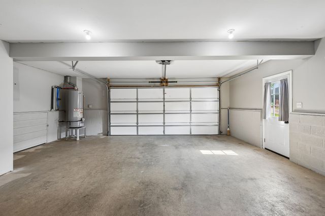 1014 Kiser Ave, Hendersonville, TN 37075