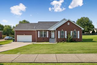 1014 Kiser Ave, Hendersonville, TN 37075