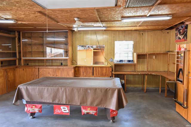 912 N Spring Street, Evansville, IN 47711