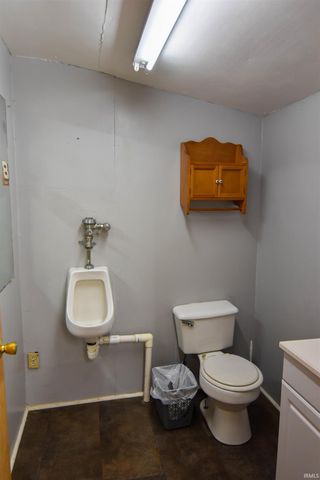 912 N Spring Street, Evansville, IN 47711