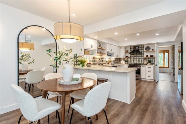 24 Spicewood Way, Irvine, CA 92612