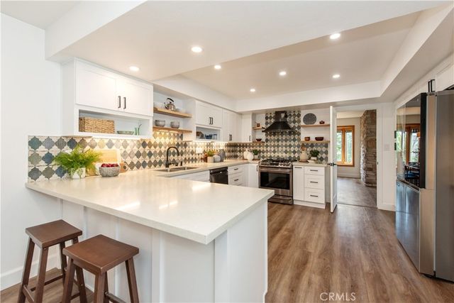 24 Spicewood Way, Irvine, CA 92612