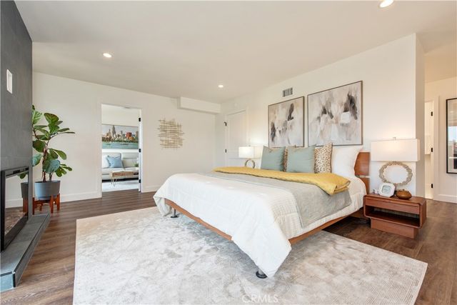 24 Spicewood Way, Irvine, CA 92612