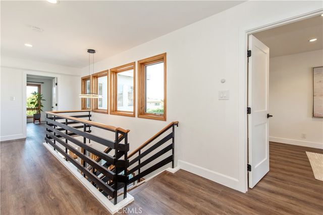 24 Spicewood Way, Irvine, CA 92612