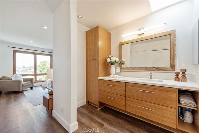 24 Spicewood Way, Irvine, CA 92612