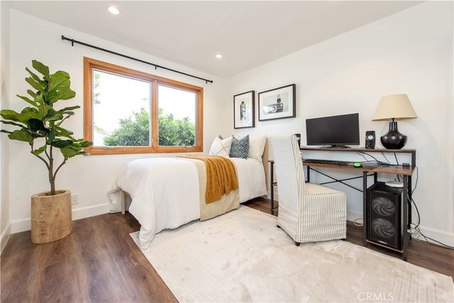 24 Spicewood Way, Irvine, CA 92612