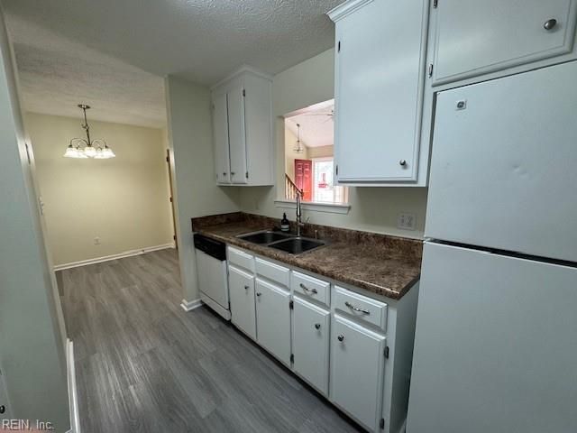 308 Crestwood CT, Yorktown, VA 23692