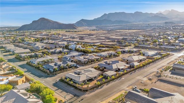 9520 Ponderay Court, Las Vegas, NV 89149