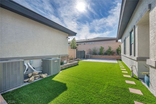 9520 Ponderay Court, Las Vegas, NV 89149