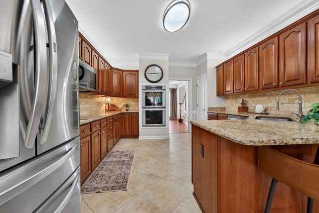 1875 WOODUCK CV, Germantown, TN 38139