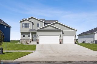 10141 Concord Drive, Horace, ND 58047