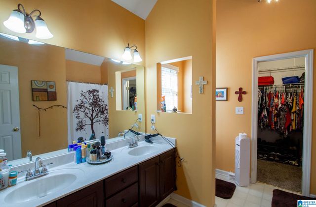 192 HIDDEN CREEK PARKWAY, Pelham, AL 35124