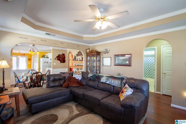 192 HIDDEN CREEK PARKWAY, Pelham, AL 35124