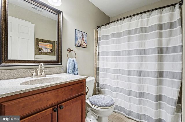 6465 COLONIAL VILLAGE LOOP, Manassas, VA 20112