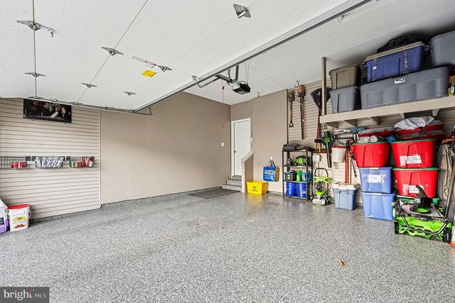 6465 COLONIAL VILLAGE LOOP, Manassas, VA 20112