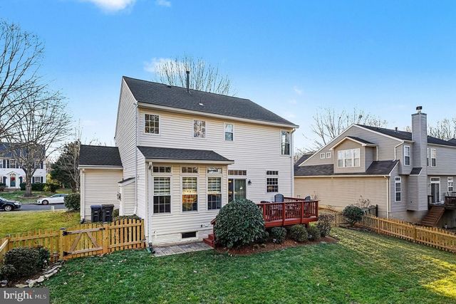 6465 COLONIAL VILLAGE LOOP, Manassas, VA 20112