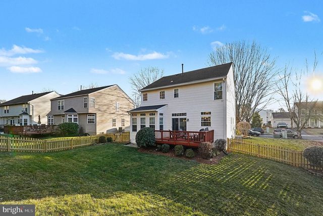 6465 COLONIAL VILLAGE LOOP, Manassas, VA 20112