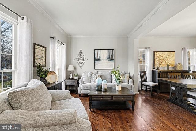 6465 COLONIAL VILLAGE LOOP, Manassas, VA 20112