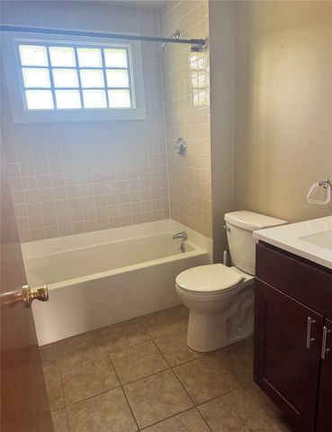 272 Child Street 2, Warren, RI 02885